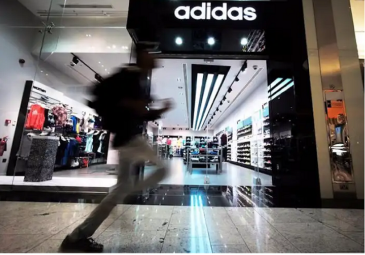 Thương hiệu quần áo thể thao này được đặt theo tên người sáng lập, Adolf Dassler. (Ảnh: Independent).