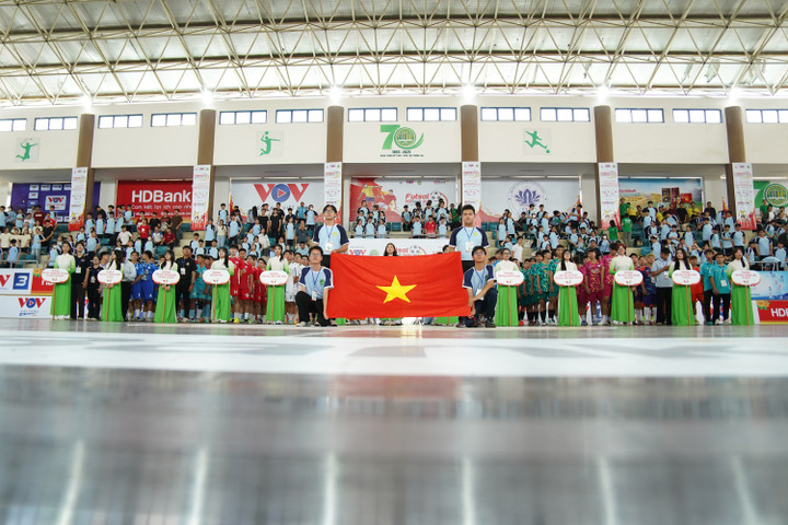 Giải đấu quy tụ 12 đội bóng xuất sắc tại khu vực TP.HCM