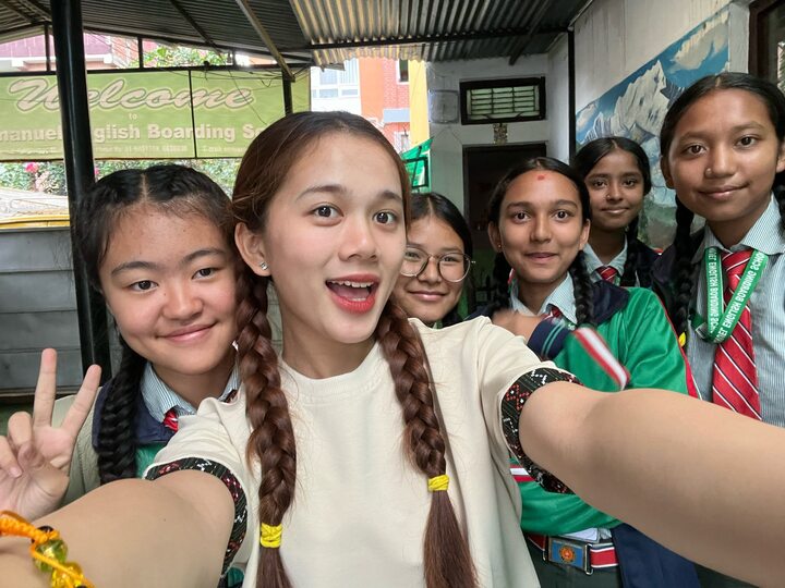 네팔 여행은 Kieu Quy가 교직에 대한 관점을 바꾸는 데 도움이 되었습니다(사진: NVCC)