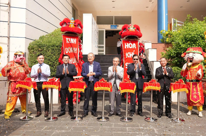 Khai mạc Hội chợ Quốc tế Trang sức Việt Nam năm 2025 - 1