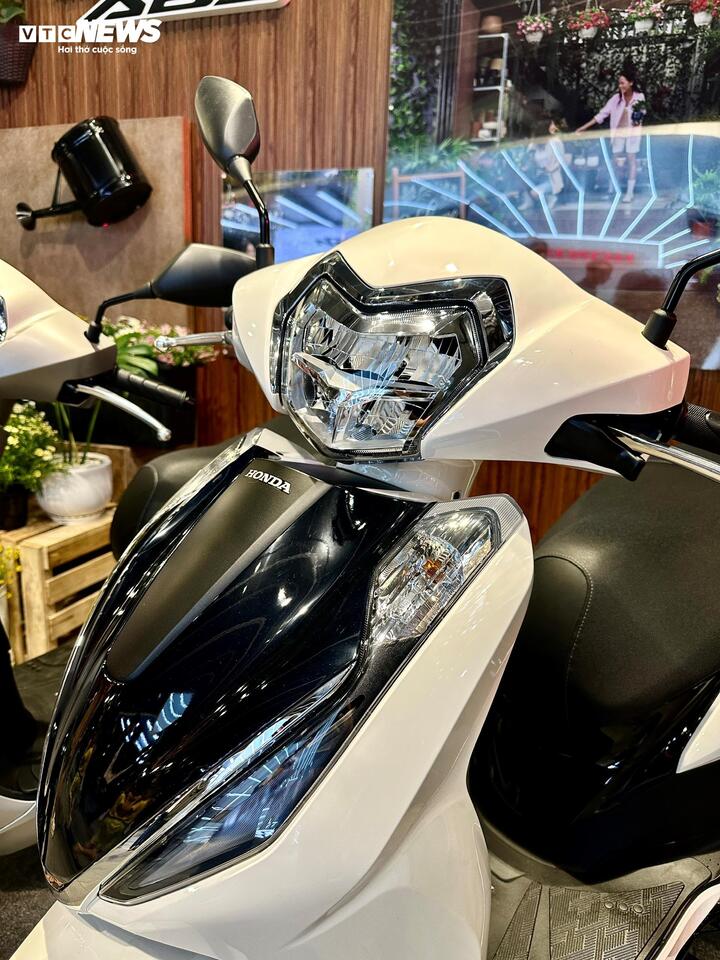 Các chi tiết thiết kế và màu sắc được tinh chỉnh nhằm tạo sự hài hòa trong tổng thể. (Ảnh: Mạnh Hùng)