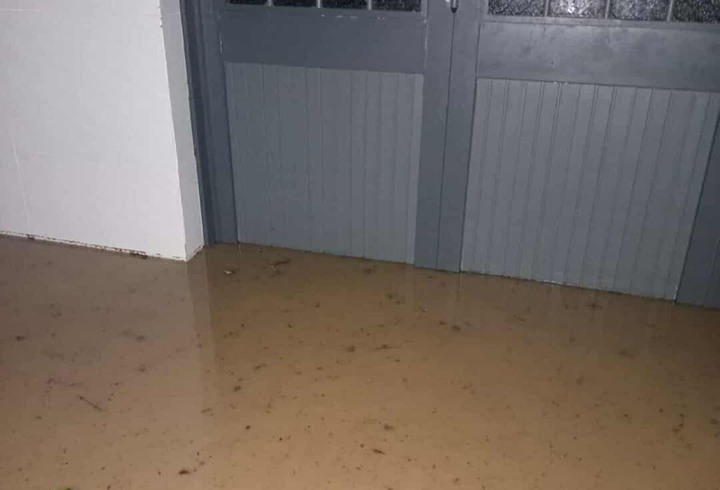 Bão số 13 Kalmaegi quần thảo Đắk Lắk, Gia Lai: Nhà sập, ngập khắp nơi, nhiều người cầu cứu - 3