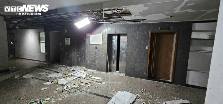 Hình ảnh tan hoang sau bão.