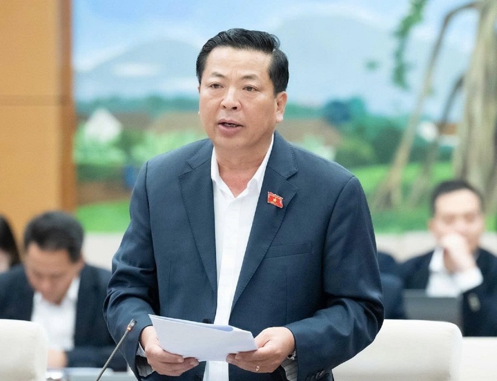 Minister Tran Hong Minh. (Photo: National Assembly Media).