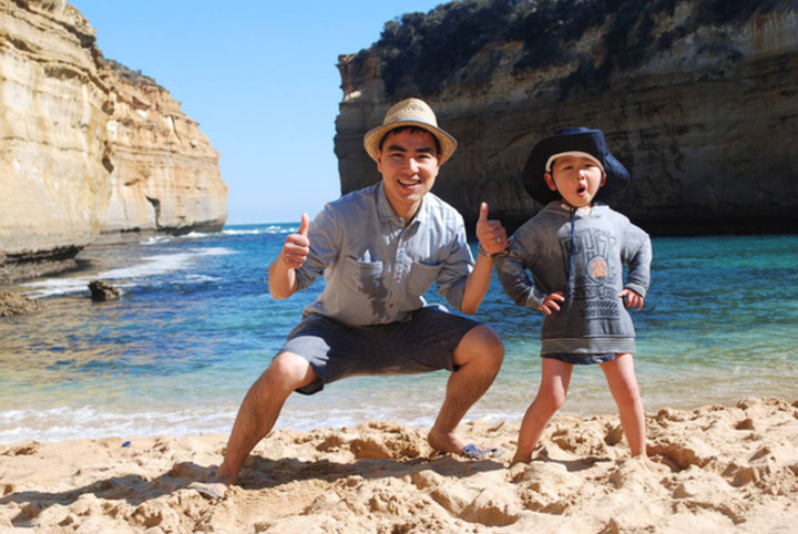 Quán quân Đường lên đỉnh Olympia hiện có cuộc sống kín tiếng ở nước ngoài.