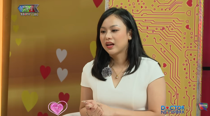 Phương gây ấn tượng bởi sự thông minh, tự tin.