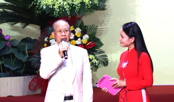 Doanh nhân Lý Ngọc Minh chia sẻ câu chuyện của mình tại Đại hội thi đua yêu nước TP.HCM lần thứ I giai đoạn 2025 - 2030.