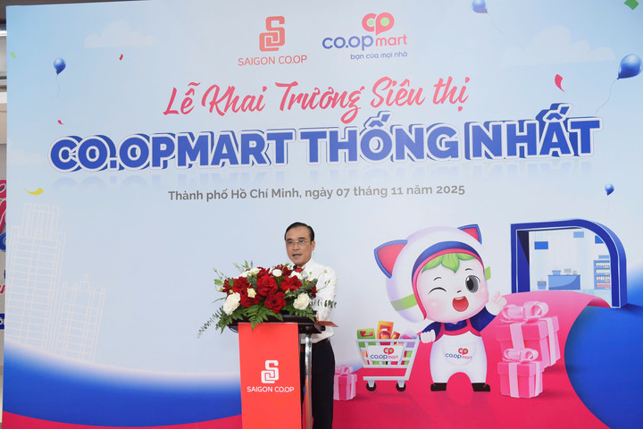 Ông Nguyễn Ngọc Thắng - Phó TGĐ Saigon Co.op - phát biểu tại lễ khai trương.