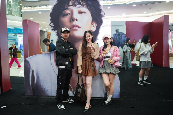 Fan đổ về Ocean City check in G-DRAGON 2025 WORLD TOUR [Übermensch] IN HANOI - 4