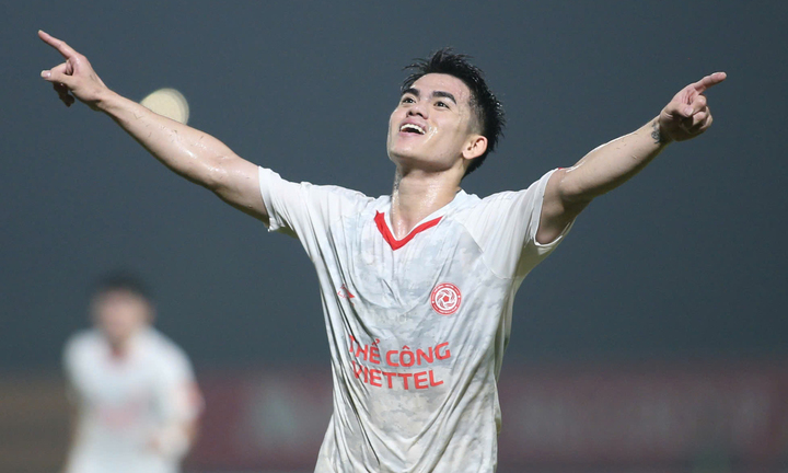 Khuất Văn Khang ghi bàn trước khi lên tập trung U22 Việt Nam.