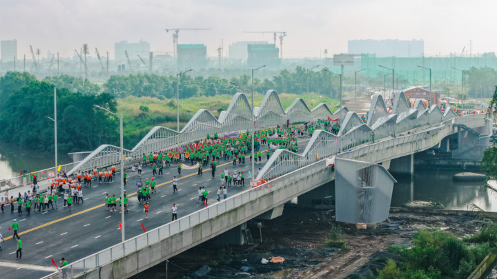 Sự kiện có ý nghĩa quan trọng trong việc hoàn thiện hạ tầng khu Đông, góp phần giải quyết bài toán giao thông cho người dân.