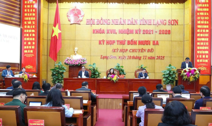 Kỳ họp thứ 43 của HĐND tỉnh Lạng Sơn: Thông qua 10 nghị quyết quan trọng - 1