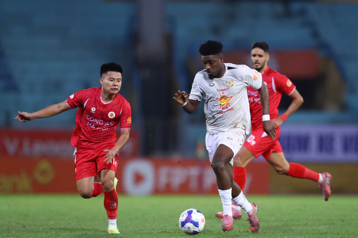 CAHN chiếm ưu thế trong nửa đầu trận đấu. (Ảnh: Kim Chi)