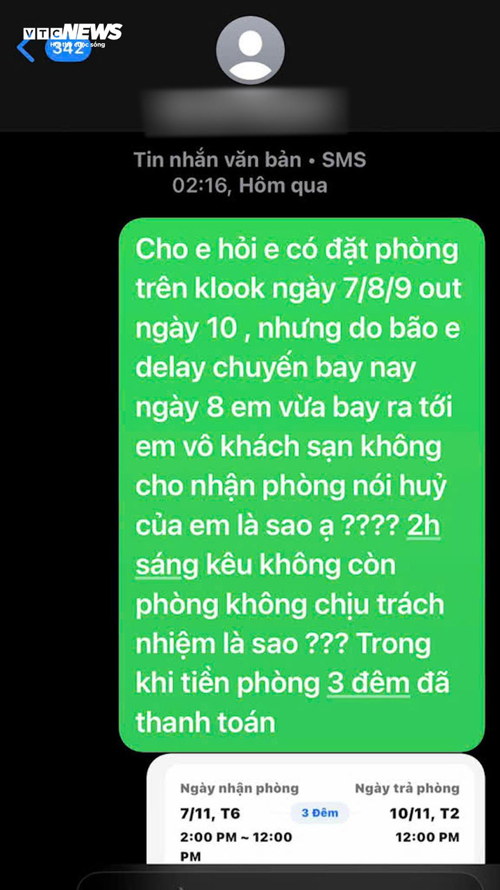 Đoạn tin nhắn khiếu nại của chị Q. với bộ phận quản lý của khách sạn.