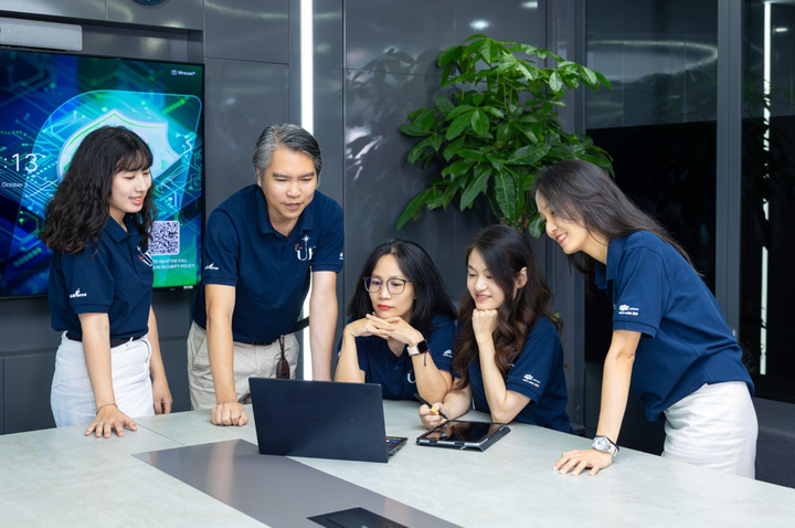 Maya - cô “trợ lý nhân sự ảo” đã trở thành người bạn thân thiết của hàng nghìn nhân viên FPT.