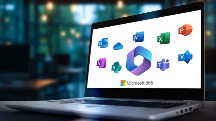 חבילת האפליקציות של Microsoft Office 365 מוצגת על מסך מחשב נייד. (מקור: Shutterstock)
