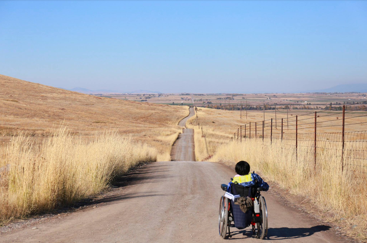 Từ học bổng Australia đến hành trình nhân ái - 2