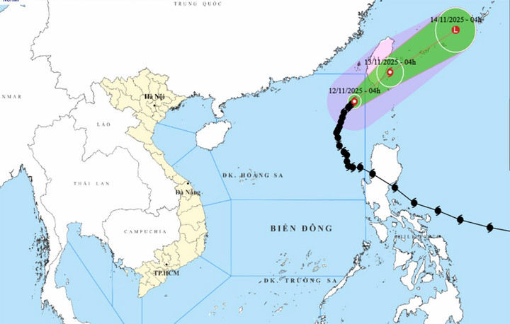Bản đồ dự báo đường đi, cường độ cơn bão số 14 Phượng Hoàng. (Nguồn: NCHMF)