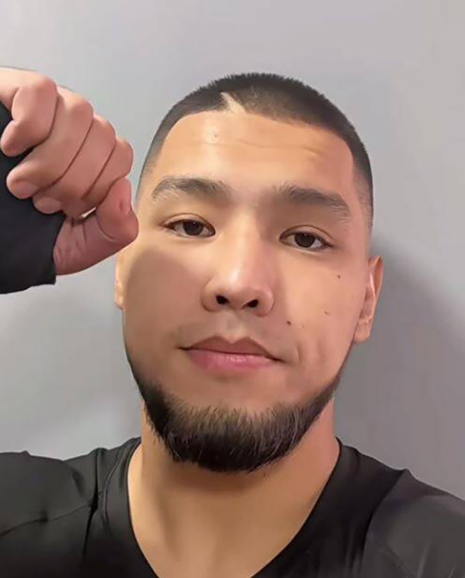 Amantayev thành lập môn phái 