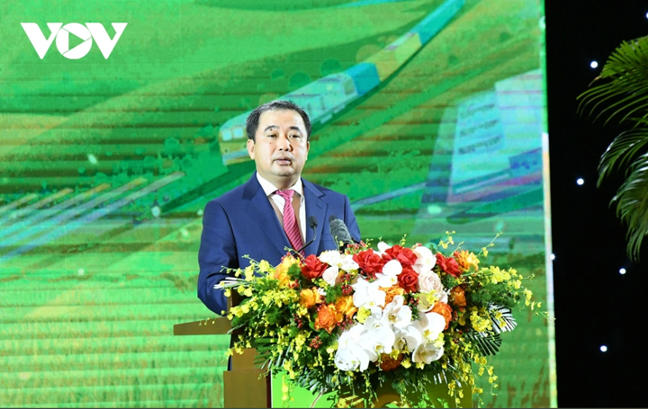 Bộ trưởng Bộ Nông nghiệp và Môi trường Trần Đức Thắng phát biểu tại buổi lễ.