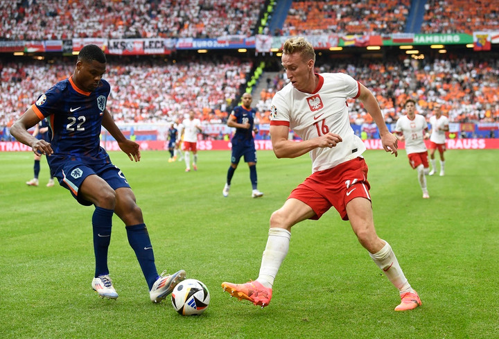 Ba Lan chạm trán Hà Lan tại Vòng loại World Cup khu vực châu Âu.