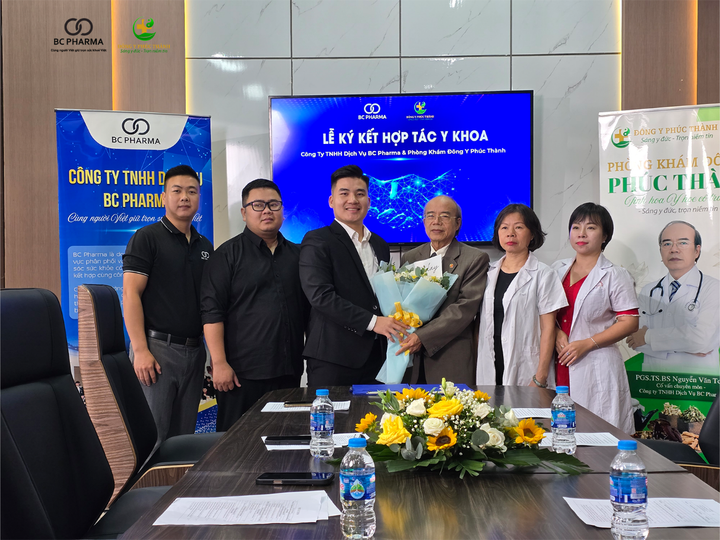 Lễ ký kết hợp tác y khoa giữa BC Pharma và Phòng khám Đông y Phúc Thành.
