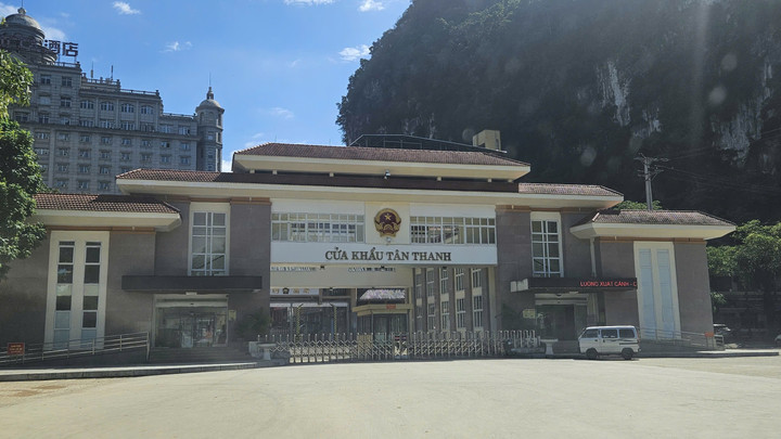 Hải quan Tân Thanh tích cực hỗ trợ doanh nghiệp, thu ngân sách gần 4.000 tỷ đồng - 4