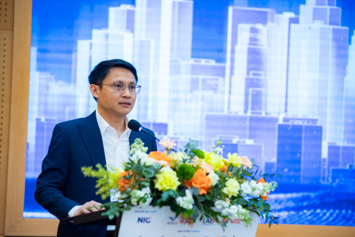 国立イノベーションセンター副所長のヴォ・スアン・ホアイ氏がフォーラムで講演した。(写真:NIC)