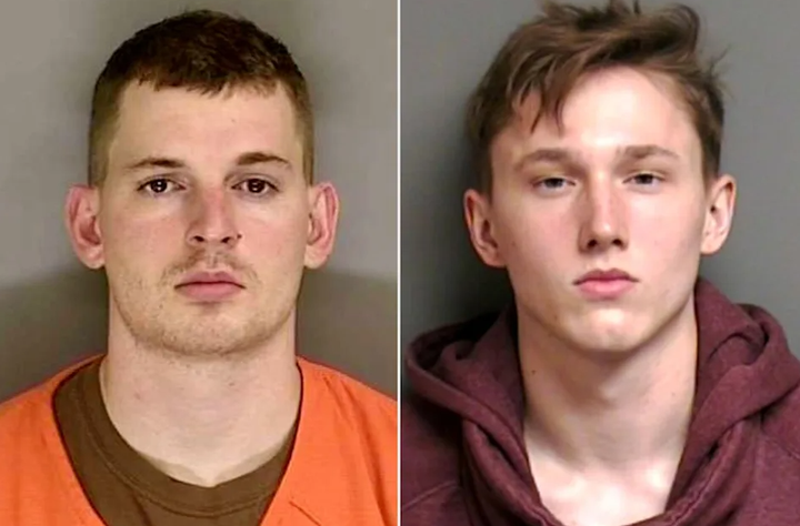 Stephen Lindsay (trái) và Kaleb Charters. (Nguồn: Santa Cruz County Sheriff's Office)