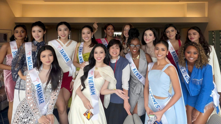 Đại diện Việt Nam giữ phong thái tự tin cùng năng lượng tích cực.