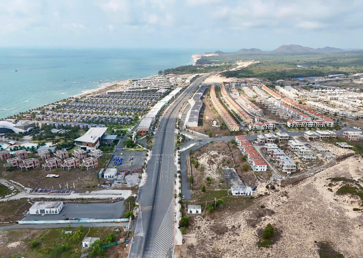 Les zones côtières de Ho Tram sont de plus en plus visibles.