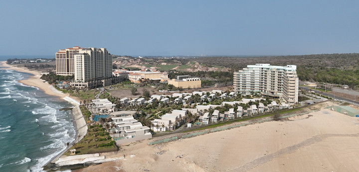 Hồ Tràm được định hướng là khu du lịch chất lượng cao với đa dạng các loại hình du lịch nghỉ dưỡng, hội nghị, giải trí. (Ảnh: Trần Út)