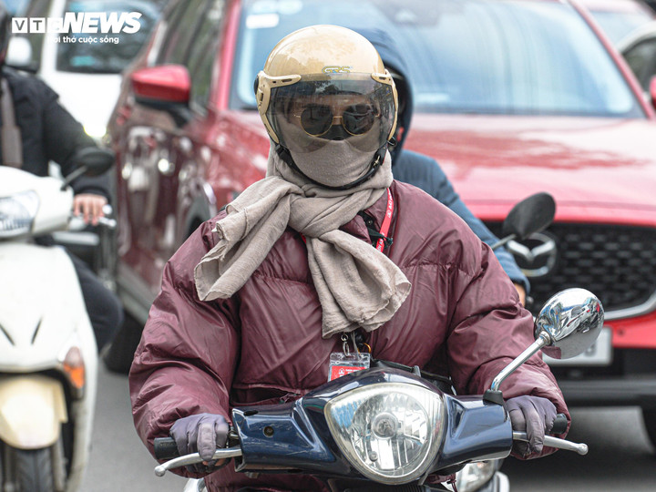 Từ chiều và đêm 17/11, miền Bắc sẽ chịu ảnh hưởng của một đợt không khí lạnh mạnh, nhiệt độ giảm sâu. (Ảnh: Viên Minh)