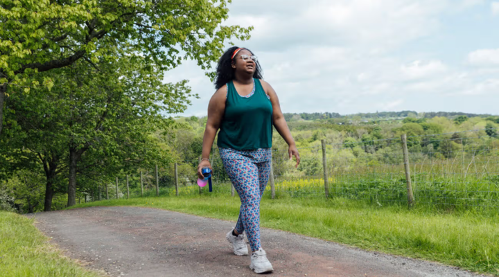 Quy tắc đi bộ 6-6-6 nổi lên như một phương pháp nhẹ nhàng được nhiều người quan tâm (Ảnh: Getty)