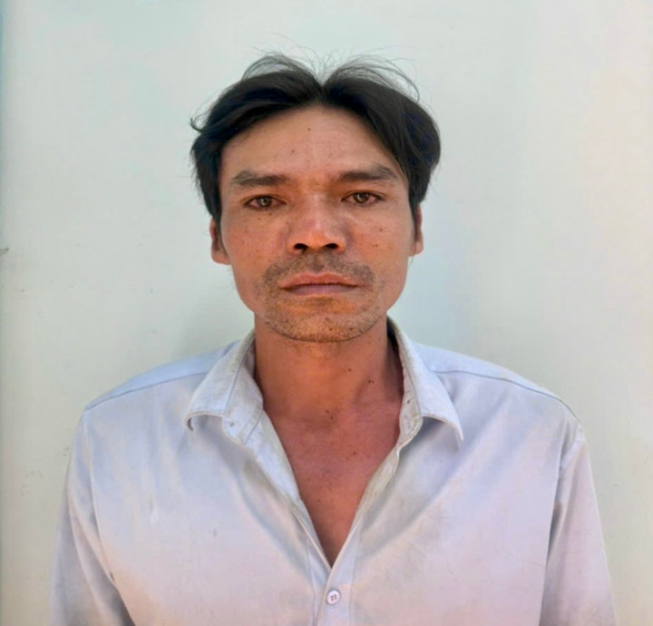 Đối tượng truy nã Nguyễn Văn Tuẩn - (Ảnh CACC)