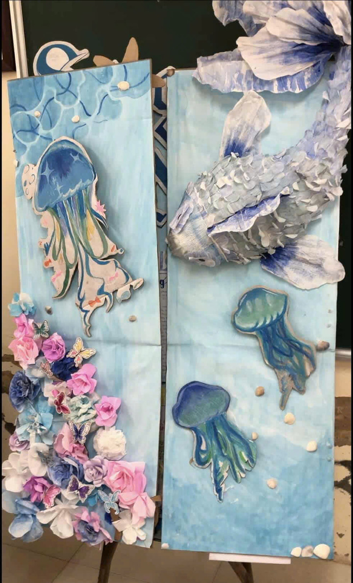 Série nástěnných novin způsobila 20. listopadu rozruch, studenti předváděli své skvělé talenty - 6