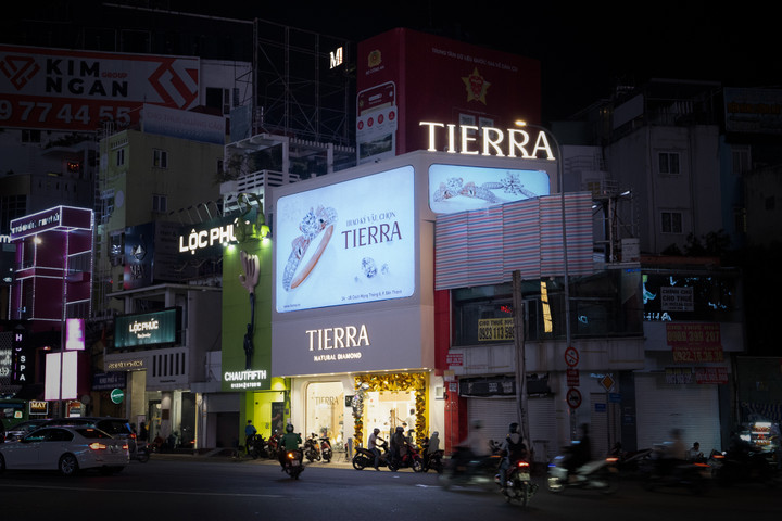 Tierra Diamond và chiến lược “chọn vị trí để định vị.