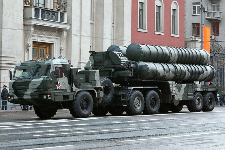 Hệ thống S-400. Ảnh Euromaidan Press