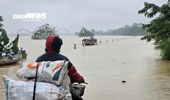 Miền Trung mưa lớn, nguy cơ ngập lụt, lũ quét, sạt lở. (Ảnh minh hoạ: Thanh Ba)
