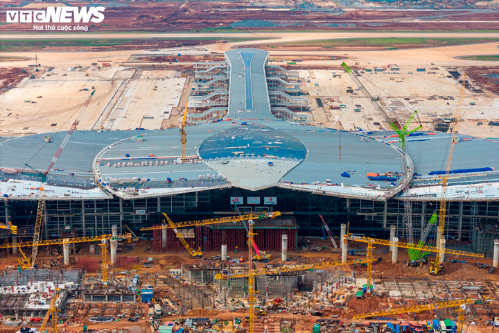 Toàn cảnh sân bay Long Thành trước ngày đón chuyến bay đầu tiên. (Ảnh: Lương Ý)