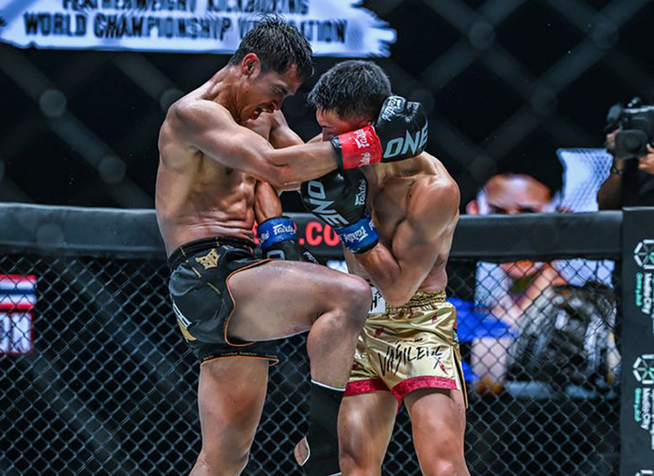 Superbon khiến Noiri thua tâm phục khẩu phục