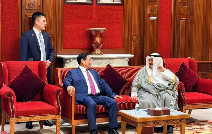 Thủ tướng Phạm Minh Chính và Thủ tướng Nhà nước Kuwait.