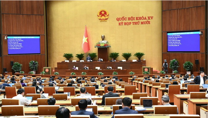 តំណាងរាស្ត្ររដ្ឋសភាស្នើហាមដាច់ខាតចំពោះទង្វើបង្ខំប្រជាពលរដ្ឋទិញធានារ៉ាប់រងពេលខ្ចីដើមទុន - ៣