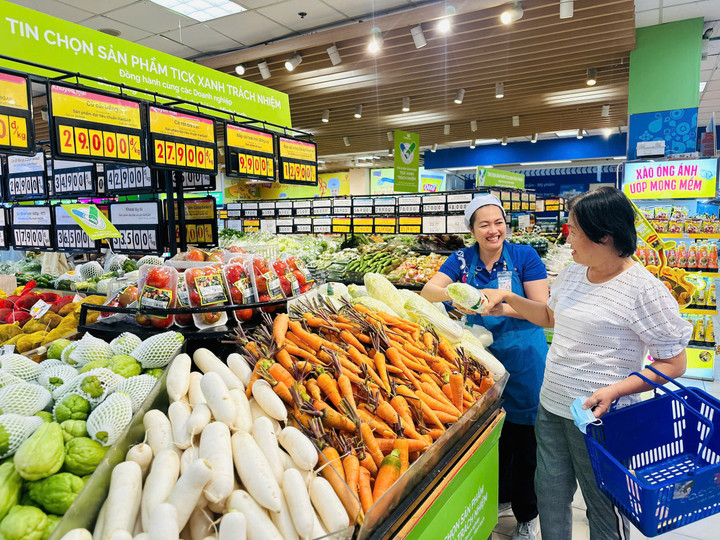 Saigon Co.op là một trong những nhà bán lẻ tiên phong triển khai chuỗi cung ứng xanh, giảm rác thải nhựa, khuyến khích tiêu dùng có trách nhiệm.