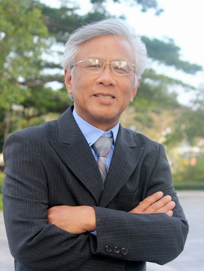 Prof. Dr. Nguyen Minh Tho.