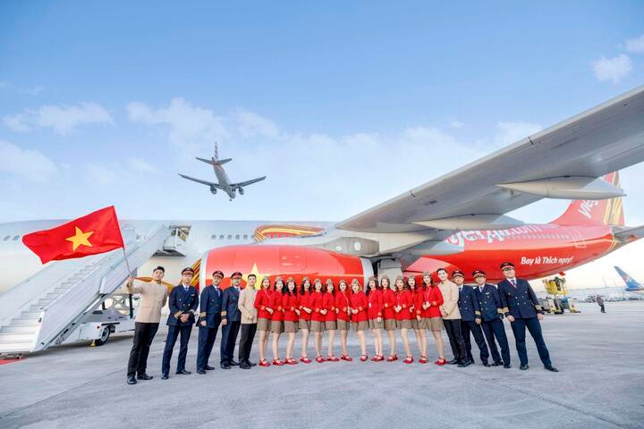 Vietjet, FPT trong top 'Nơi làm việc tốt nhất Việt Nam 2025' - 3