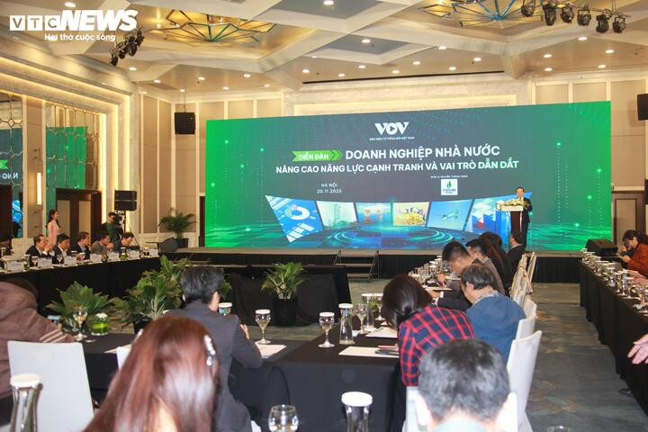 포럼에 참석한 대표단.