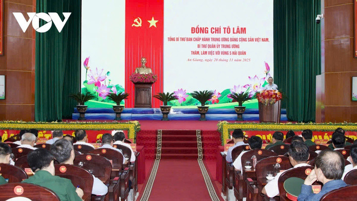 Tổng Bí thư Tô Lâm phát biểu tại buổi làm việc với Vùng 5 Hải quân.