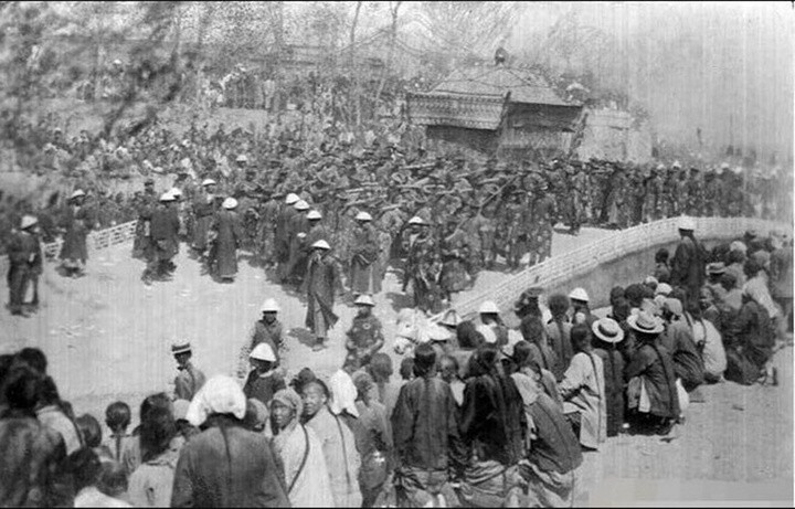 Chỉ ba năm sau ngày bà qua đời, Cách mạng Tân Hợi bùng nổ, triều đại nhà Thanh chính thức sụp đổ. (Ảnh: Sohu)