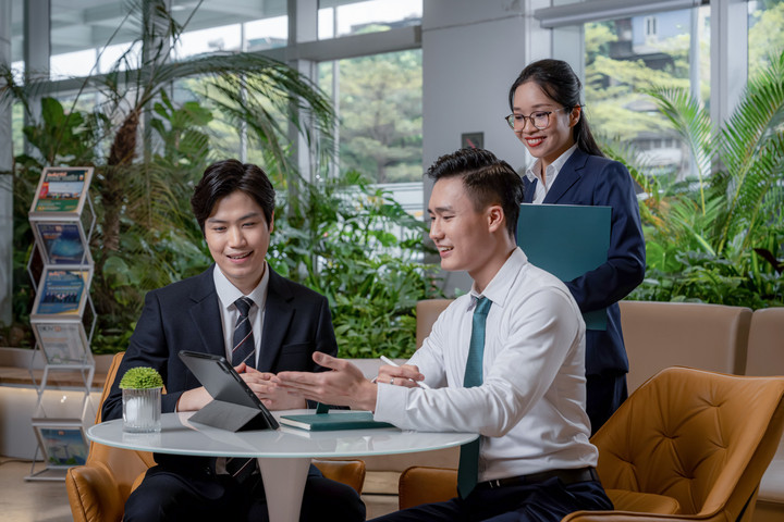 BIDV tạo môi trường làm việc thân thiện, hợp tác, cùng phát triển.